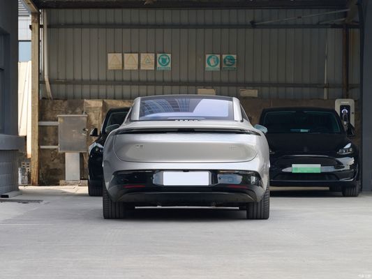 Καθαρό Ηλεκτρικό 2024 Αυτοκίνητο Zeekr007 Sedan 4WD 75kwh 100wkwh μπαταρία Μέγιστη ταχύτητα 210 Km/H EV