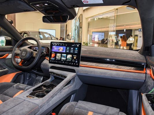 Ηλεκτρικό Coupe 2024 Zeekr 001 You 100kwh EV Awd Z-Sport με Energy Type