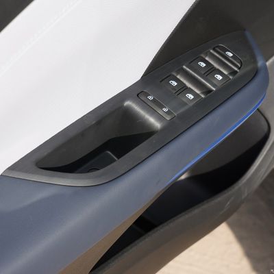 2024 Monza 1.5L Δύο συμπλέκτης Απολαύστε έκδοση Βενζινοκίνητο αυτοκίνητο με Chevrolet Cruze Λευκό Sedan