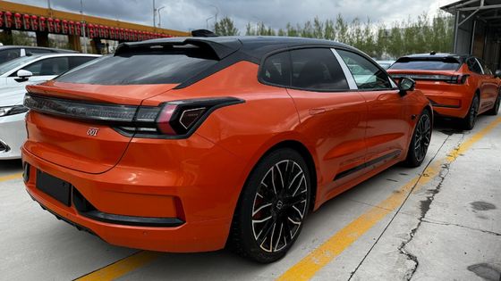 Hatchback Zeekr 001 You Edition 100 Kwh Πορτοκαλί χρώμα με Z-Sport Παραγωγή 2024
