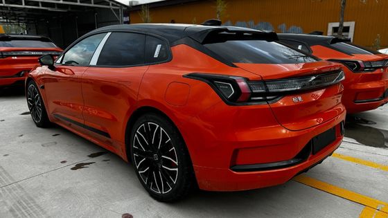 Hatchback Zeekr 001 You Edition 100 Kwh Πορτοκαλί χρώμα με Z-Sport Παραγωγή 2024