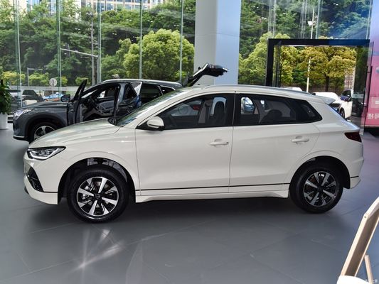 Ηλεκτρικά οχήματα 2024 Byd E2 Lux Edition Λευκό με πίσω βραχίονα στροφής δέσμης