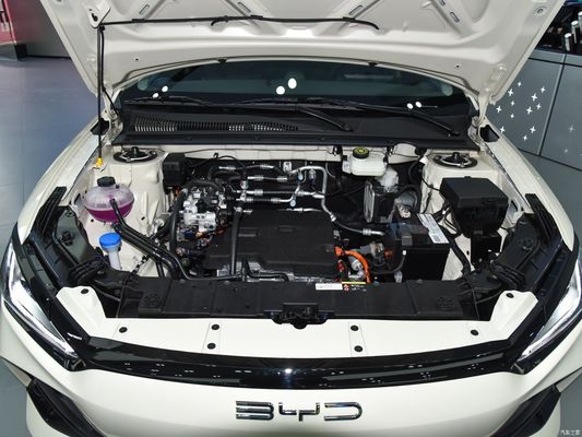 Ηλεκτρικά οχήματα 2024 Byd E2 Lux Edition Λευκό με πίσω βραχίονα στροφής δέσμης