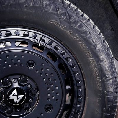 EV Car M-Hero 917 Extended Range Mhero 917 Υβριδικό Μεγάλο SUV Ηλεκτρικός τύπος καυσίμου