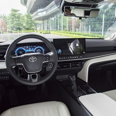 2024 Toyota Camry Διπλός κινητήρας 2.5hg Flagship Υβριδικό αυτοκίνητο Αριστερό τιμόνι Κλειστό τύπο σώματος