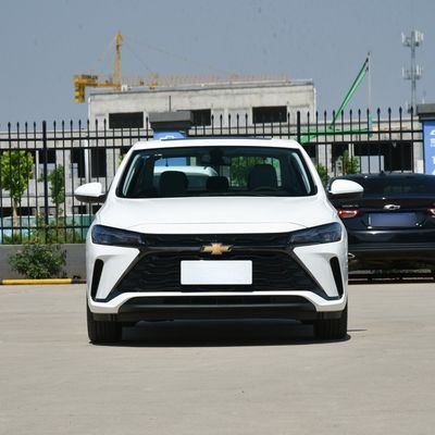 Προσαρμογή Chevrolet Monza 1.5L λευκό/μαύρο 2024 μοντέλο Enjoy Edition Μικρό/μεγάλο/έξυπνο κάθισμα 3