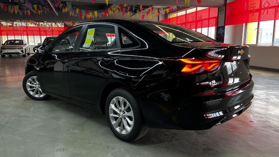 Αυτόματο κιβώτιο ταχυτήτων Σεντάν 2024 Chevrolet Monza 1.5L Δύο συμπλέκτης Enjoyment Plus Edition