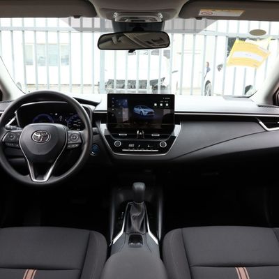 Μέγιστη ισχύς 101kw Luxury Hybrid 1.8L Toyota Levin Smart Electric Car EV Δύο κινητήρες