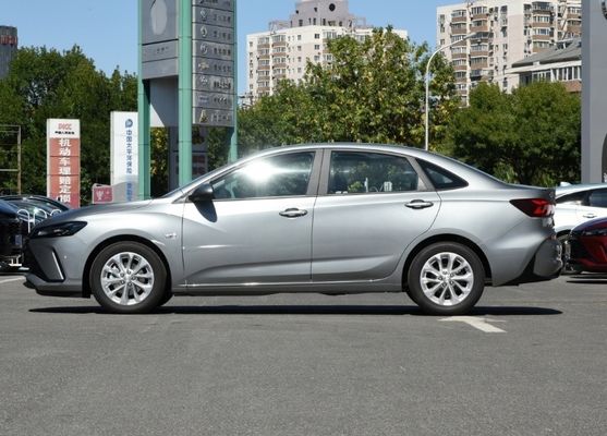 Σεβρόλετ Μόνζα 1.5L διπλό συμπλέκτη Ευχαρίστηση συν πολλαπλή σύνδεση ανεξάρτητη ανάρτηση Sedan