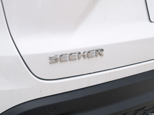 Υβριδικά οχήματα με βενζίνη Αυτοκίνητα 2023 Chevrolet Seeker 1.5L Τρέντυ έκδοση P0000131