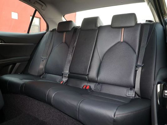 Αυτοματοποιημένο κιβώτιο ταχυτήτων Toyota Camry 2023 2.5g Deluxe Edition Βενζινοκίνητο αυτοκίνητο 4905*1840*1455