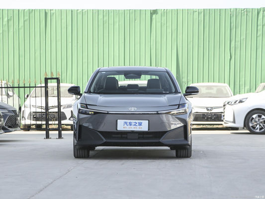 Σεντάν Toyota Bz3 2023 616km Μακροχρόνιο PRO Ηλεκτρικό όχημα Αριστερό στυλ τιμονιού