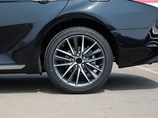2023 2.5g Deluxe Edition με Tiptronic κιβώτιο ταχυτήτων και καύσιμο βενζίνης