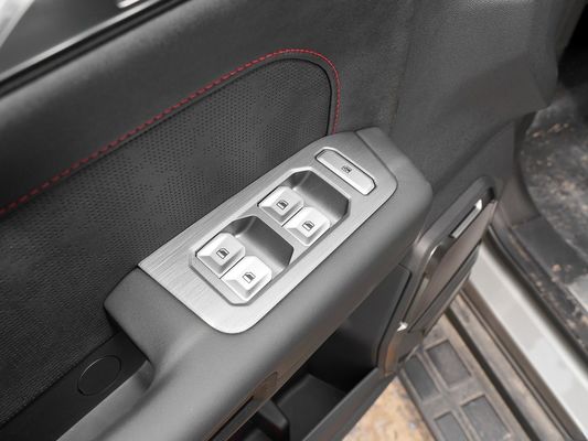 2023 Jetour Traveller 2.0t Awd 5 θέσεων SUV Αεριοκίνητο αυτοκίνητο Προσαρμογή για την αγορά σας