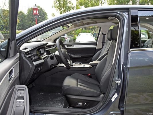 Το Chery Arrizo5 Plus 1.5L Βενζινοκίνητο Όλες οι σειρές με επιλογή προσαρμογής αριστερού τιμονιού