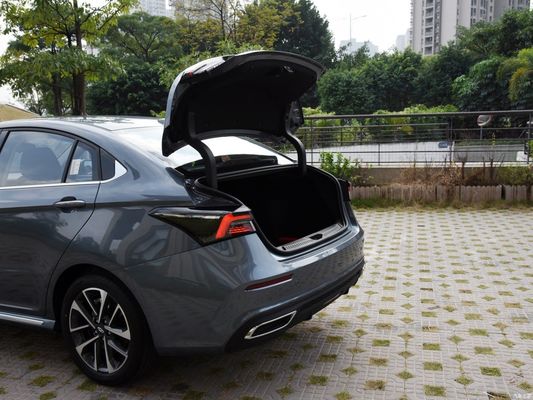 Επιλέξτε το Chery Arrizo5 Plus Xiaoai 1.5t CVT Sedan δομή και υπηρεσία μετά την πώληση