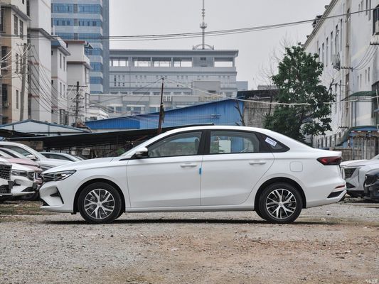 Το Geely Emgrand 2023 4η έκδοση Champion 1.5L CVT Luxury Βενζινοκίνητο με αριστερό τιμόνι
