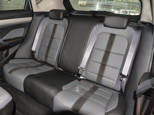 1340 Kg Ετοιμότητα Geely Coolray 1.5t DCT Platinum Edition 2023 SUV Αεριοκίνητο RWD