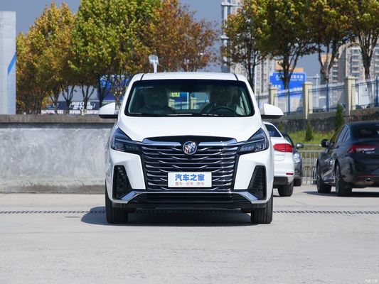 Buick GL8 2023 Land Business Cabin Edition με σύστημα πέδησης EPB και χαρακτηριστικά MPV