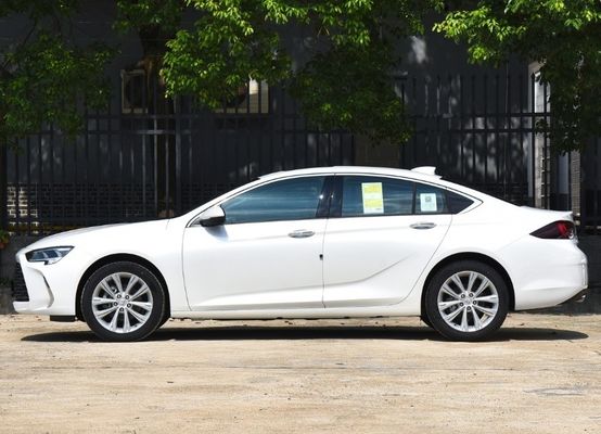 Βενζινοκίνητο σεντάν Buick Regal 2024 28t αποκλειστική έκδοση με διαδικτυακή υπηρεσία μετά την πώληση