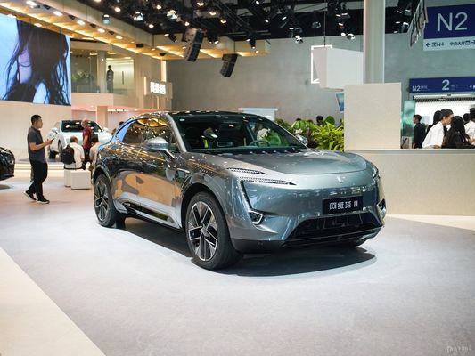 Υπερ-μακροχρόνιο μονό κινητήρα 5 θέσεων SUV δομή 4880*1970*1601 EV Avatr 11 2023