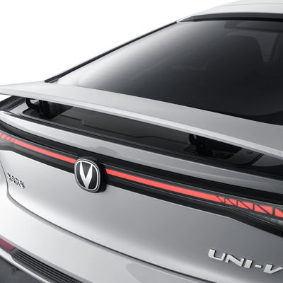Σεντάν Changan Uni-V 1.5t 5 θέσεων Βενζινοκίνητο αυτοκίνητο Μέγιστη ισχύς Kw 173 PS Βενζινοκίνητο σεντάν