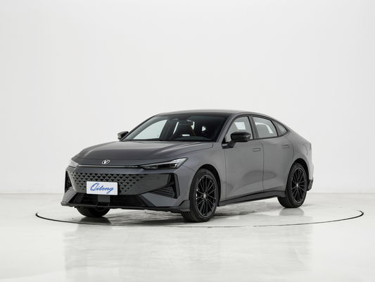 Αυτόματο κιβώτιο ταχυτήτων Changan Uni-V 1.5t 5 θέσεις Sedan Uni V με 205 Km/H μέγιστη ταχύτητα