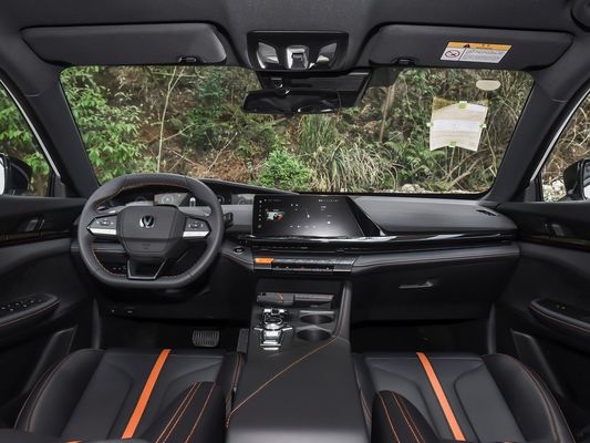 Uni-V 1.5t βενζίνη 5 θέσεις Sedan Changan με εξατομικευμένο αίτημα
