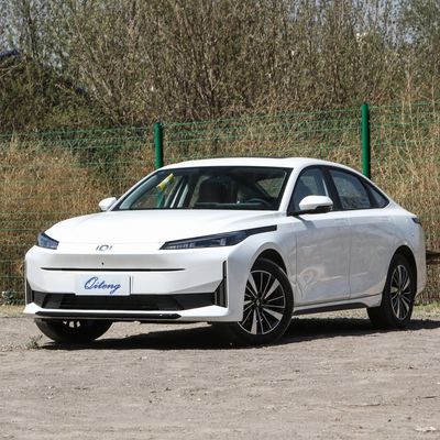 Qiyuan A06 Hotsales Υβριδικά αυτοκίνητα με πιστοποίηση Mgnt και υδραυλικό σύστημα πέδησης