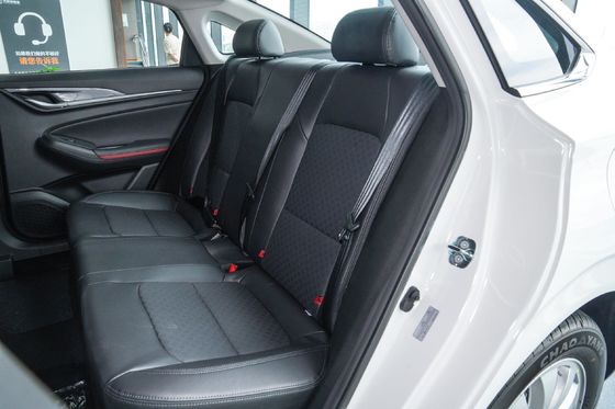 Τσάνγκαν Eado Car EV460 Ηλεκτρικό όχημα EV με μπαταρία LiFePO4 και 4 καθίσματα