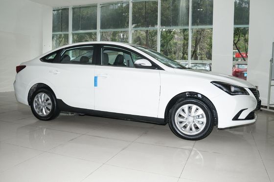 Το 2022 EV460 Intelligent Radiance Ride-Hailing Edition facelift του ηλεκτρικού οχήματος της Changan Eado Energy