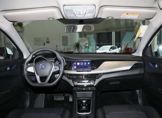 Αριστερό τιμόνι Sedan Changan Eado Ηλεκτρικό όχημα EV460 Sedan για απόδοση
