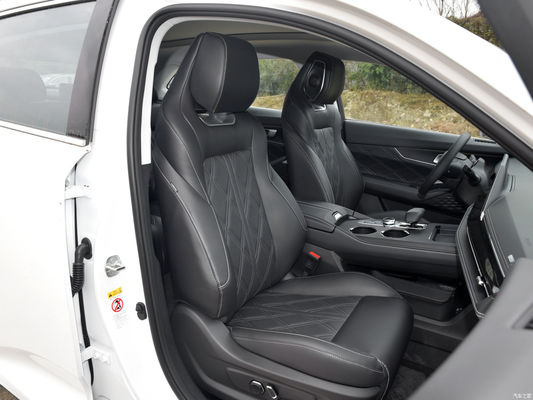 Τσανγκάν Uni-K 2.0t 4WD Yuexiang SUV Αεριοκίνητο αυτοκίνητο με 4865*1948*1690 Μέγεθος