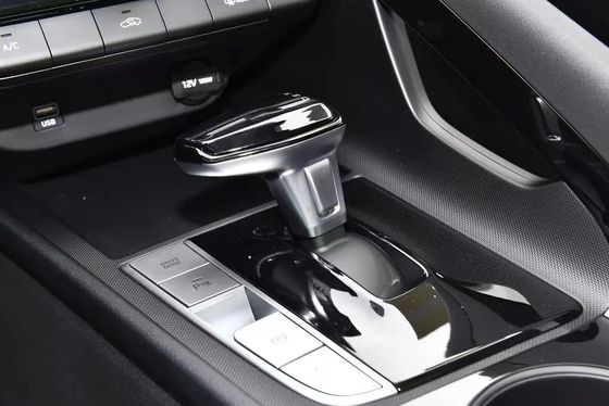 Η Hyundai Elantra 2023 1.5L CVT Glx Elite Edition με Ffd Drive και Προσαρμογή