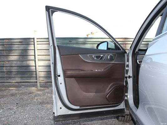 Βενζινοκίνητο SUV 5 θέσεων Chery Tiggo8 PRO 290t 2WD Vast Edition με εξατομικευμένο αίτημα