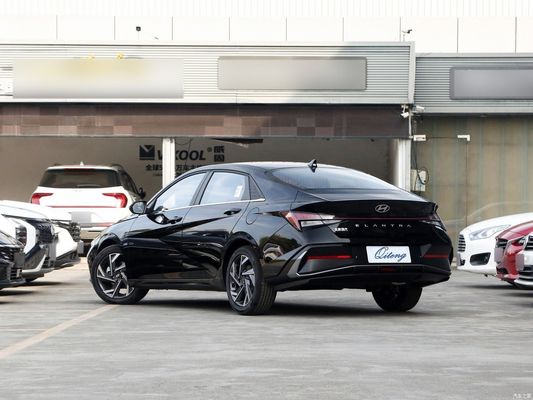 Hyundai Elantra 2023 1.5L CVT Lux Edition Βενζινοκίνητο όχημα με χωρητικότητα 1000-1600CC