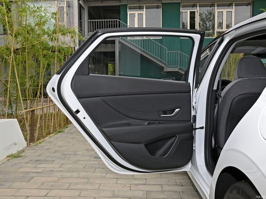 Hyundai Elantra 2023 1.5L CVT Βενζινοκίνητο Όχημα Top Flagship Edition εντός 1000-1600CC
