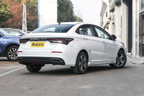 2021 Chery Arrizo 5 Plus Little Ai 1.5L CVT Τύπος Plus 5 θέσεων 4358x1830x1670 στην αγορά