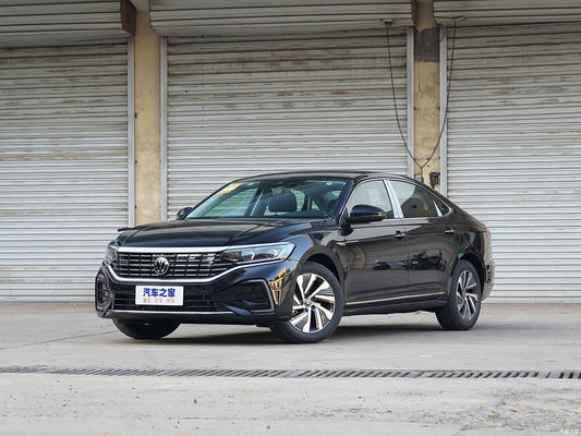 2023 μοντέλο VW Passat PHEV Μεγάλη διάρκεια ζωής της μπαταρίας πολυτελές σεντάν για τις απαιτήσεις των πελατών