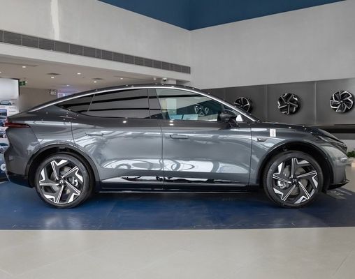 2023 Rising Auto R7 Μεγάλη εμβέλεια Εικονικό crossover με σχεδιασμό