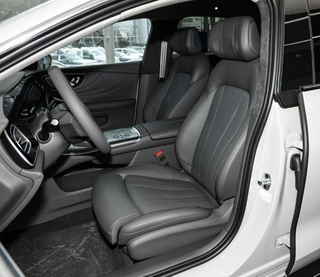 Το Rising Auto F7 2023 μακροχρόνια έκδοση PRO με κλειστό τύπο σώματος και υγρή ψύξη