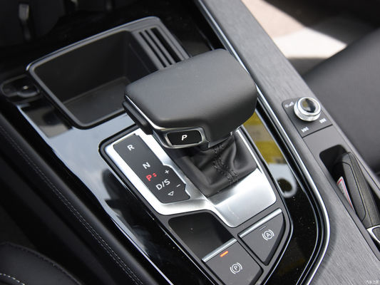 Βενζινοκίνητο αυτοκίνητο Audi A4l 2023 40tfsi με αυτόματο κιβώτιο ταχυτήτων και 4858*1847*1439 μέγεθος