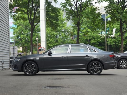 Audi A4l 2023 40tfsi Fashion Ελαφριά έκδοση με δεξαμενή πετρελαίου 56L
