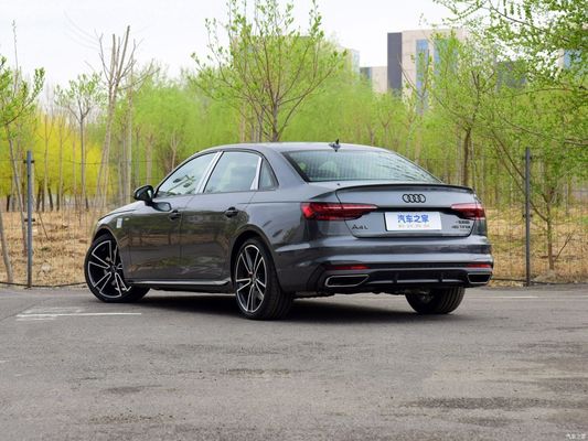 Audi A4l 2023 45tfsi Quattro Επιλεγμένη δυναμική έκδοση Sedan με αυτόματο κιβώτιο ταχυτήτων