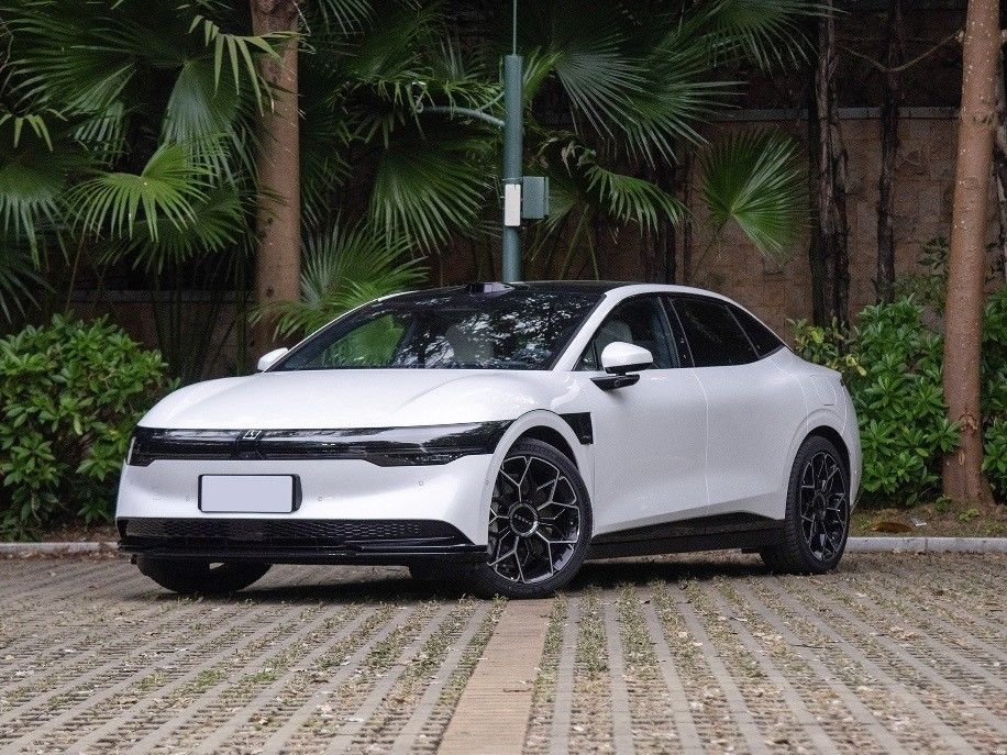 4865x1900x1450 Zeekr 007 4WD 100kwh/75kwh Smart Driver Edition EV Ηλεκτρικό αυτοκίνητο με 1
