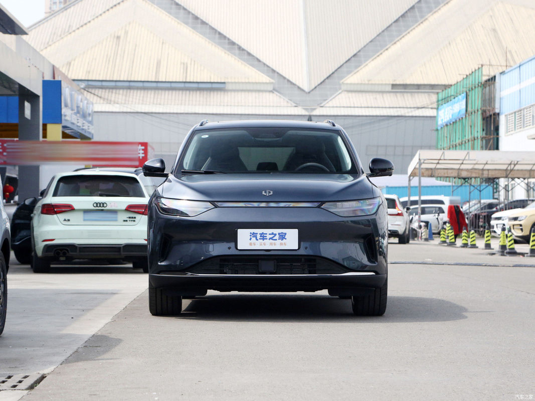 Καθαρό ηλεκτρικό SUV 2023 Πανηλεκτρικό 580 4WD Απόδοση 20000RMB Πλήρες πακέτο