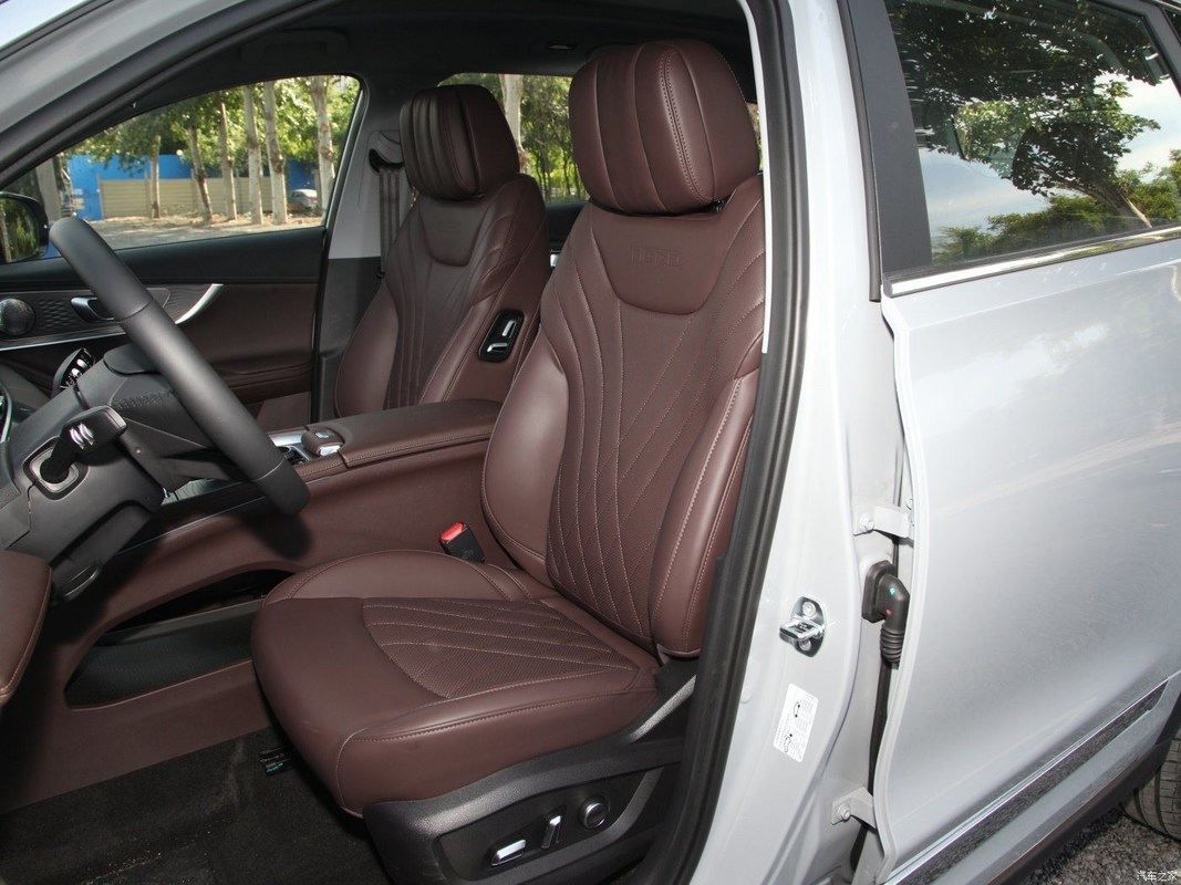 Chery Tiggo8 Pro 2022 290T 2WD Διαστρικό 7 θέσεων Βενζινοκίνητο SUV με καύσιμο Βενζίνη