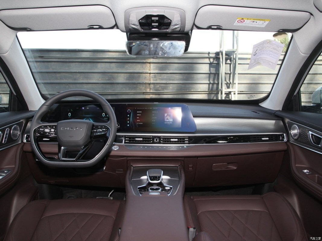 Φθηνό Chery Tiggo 8 PRO SUV 5 ή 7 θέσεις EPB σύστημα πέδησης και κινητήρα βενζίνης
