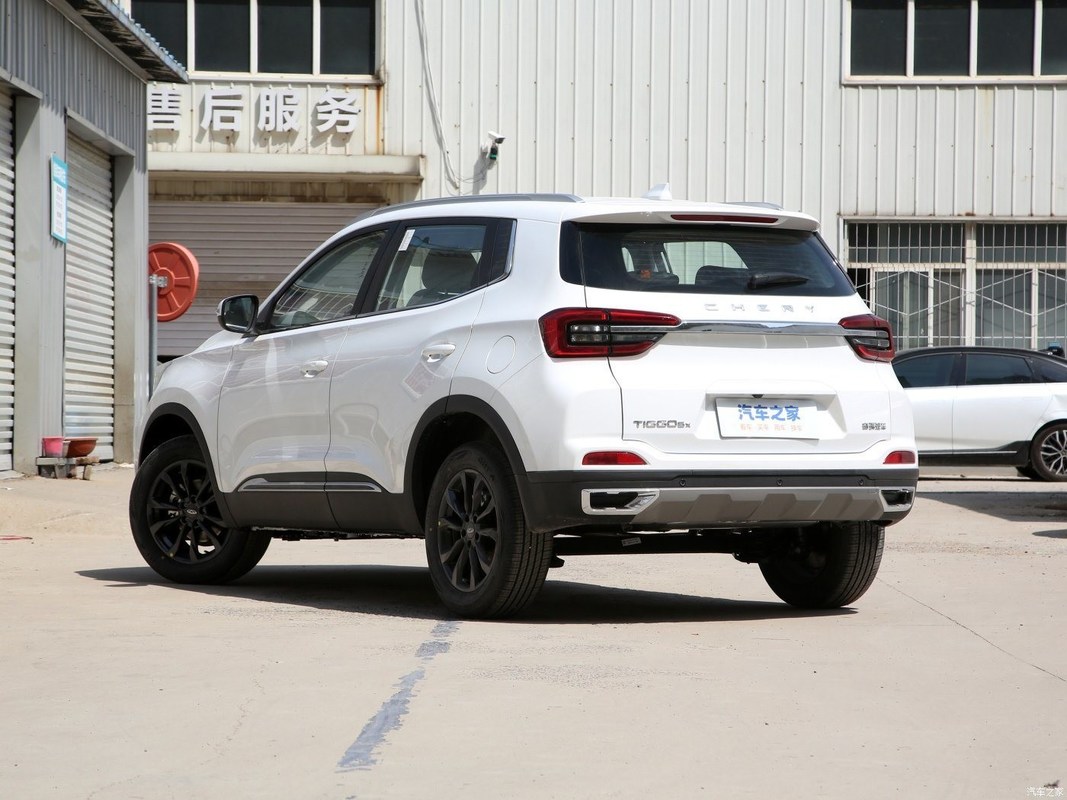 Chery Tiggo5x 2022 Superhero 1.5L CVT Luxury FWD Βενζινοκίνητο SUV για τις επιχειρηματικές σας ανάγκες