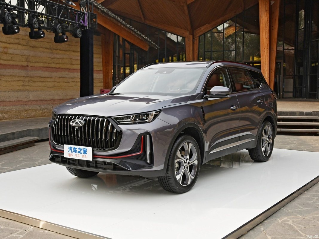 Chery Tiggo 7 Plus 1.5t CVT Luxury Version Αριστερό τιμόνι αυτοκίνητο με προηγμένο σχεδιασμό